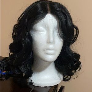 **Like New** Janet collection Deep Part Lace Wig!